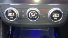 Renault Kadjar 1.5 Blue dCi Iconic 5dr Diesel Hatchback